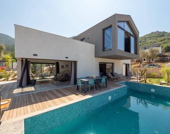 Preisgekrönte Design-villen Mit Meerblick In Antalya Kas 1