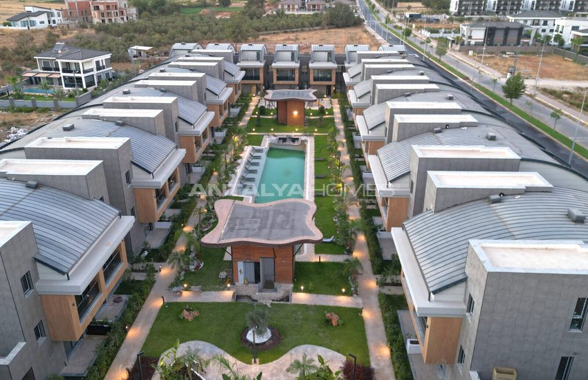 Villas Luxueuses Avec Parking À Antalya Dosemealti 1