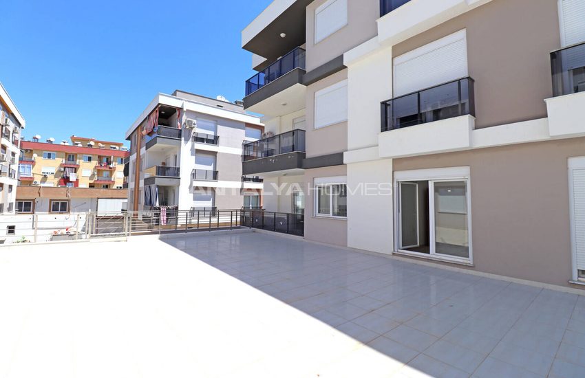 Affordable Flat in Antalya Kepez in a Complex with Parking Lot 9