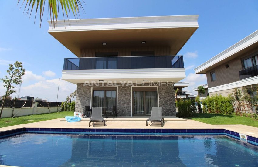 Duplex-villen Mit Privaten Pools In Belek Kadriye 1