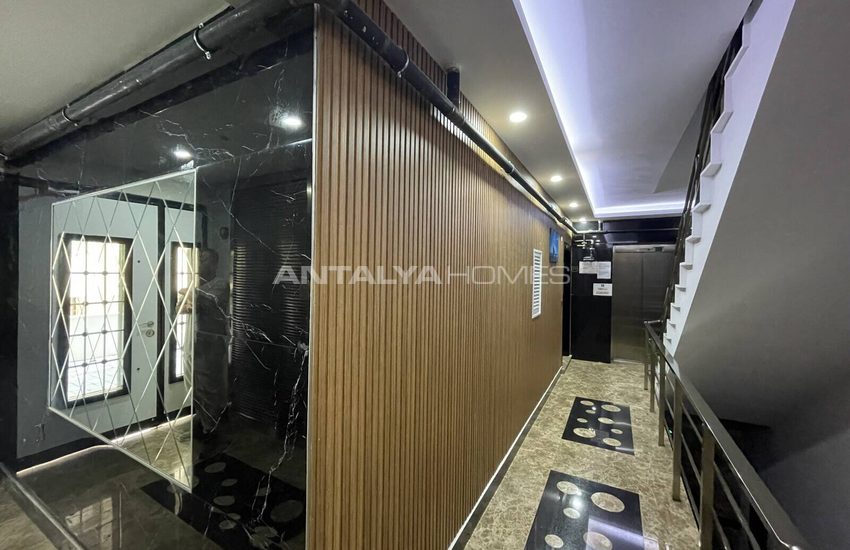 Muratpaşa'da Kapalı Otoparklı Projede Taşınmaya Hazır Daire 12
