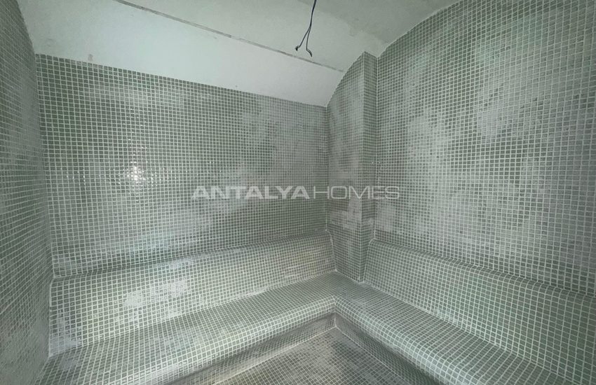 Alanya Oba'da Doğa İle İç İçe Havuzlu Sitede Daireler 10
