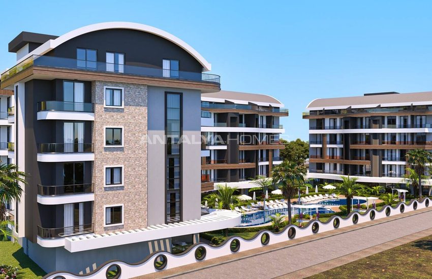 Alanya'da Sosyal Aktiviteli Havuzlu Sitede Satılık Daireler 18