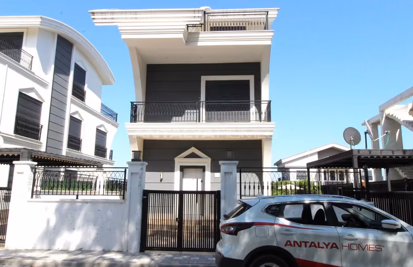 Chic Villa Close to Golf Courses in Belek 4
