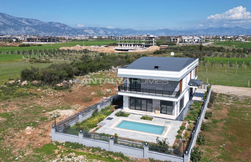 Villa À Altinkale, Antalya Avec 4 Salles De Bains Attenantes 1