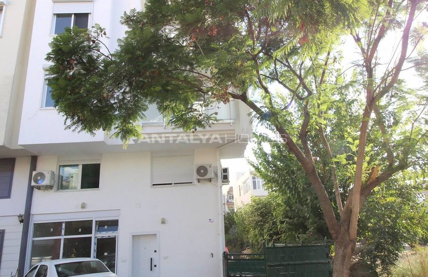 Gebouw In Belek Centrum Met Een Winkel En 4 Appartementen 4
