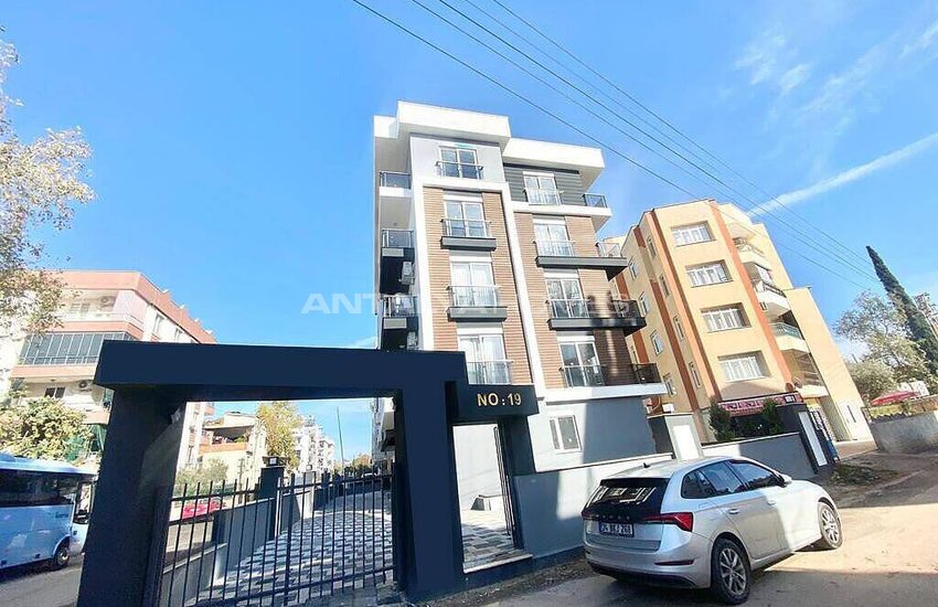 Muratpaşa'da Kısa Dönem Kiralamaya Uygun Sıfır 1+1 Daire 4