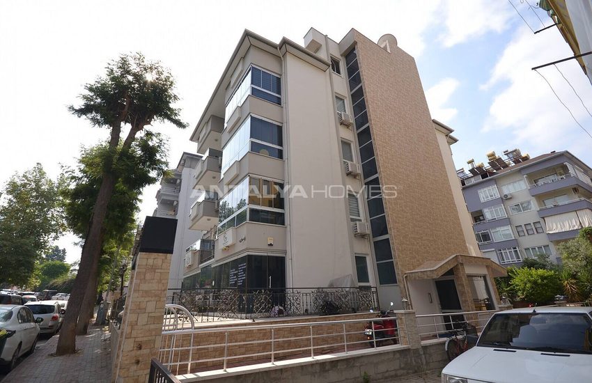 Investment Property at an Advantageous Location in Alanya 2