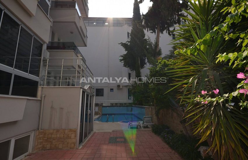 Investment Property at an Advantageous Location in Alanya 9