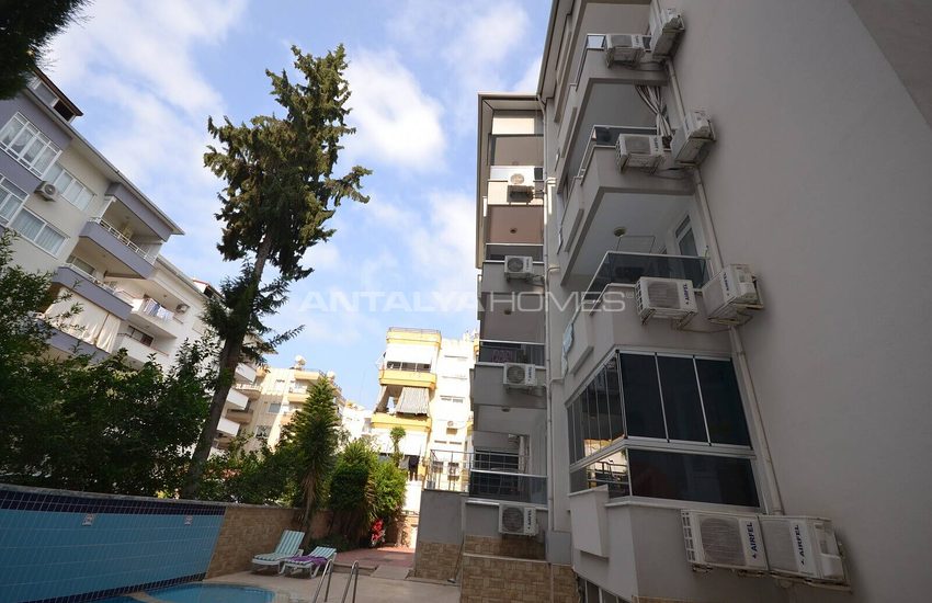Investment Property at an Advantageous Location in Alanya 10