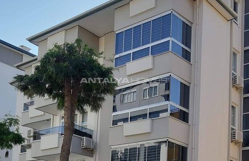Investment Property at an Advantageous Location in Alanya 1