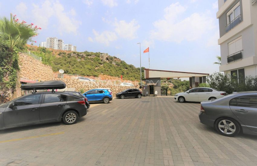 شقة في مجمع آمن مع وسائل الراحة الاجتماعية الغنية 4