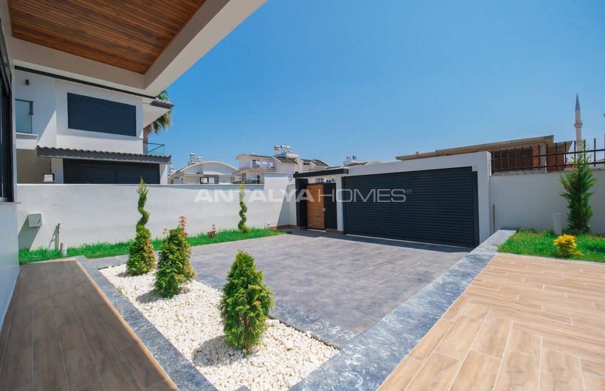 منزل بتصميم فريد بالقرب من الشاطئ في أنطاليا بيليك 4