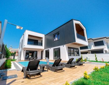 Huis Met Uniek Ontwerp Nabij Het Strand In Belek Antalya 2
