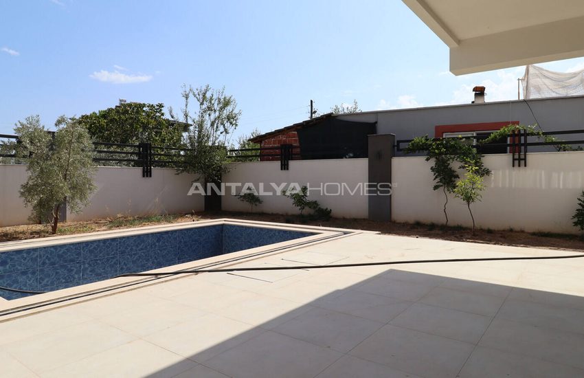 Luxury Villa with a Pool in Antalya Döşemealtı 3