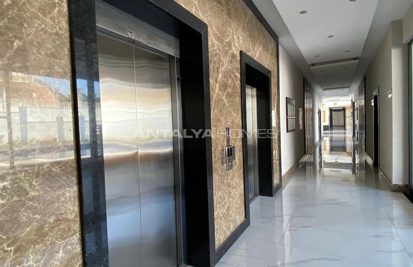 Furnished Flat with Rich Communal Amenities in Alanya 19