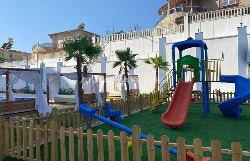 Furnished Flat with Rich Communal Amenities in Alanya 9