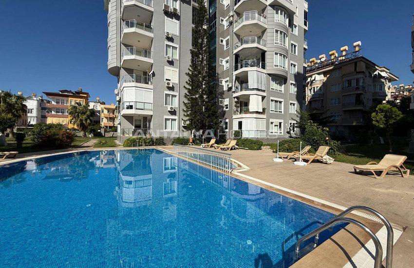 Alanya'da Plaja Yakın ve Şık Tasarımlı Yatırımlık Daire