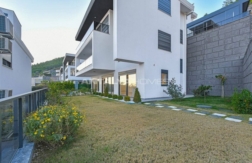 Sea View Property with Private Pool and Garden in Alanya 4