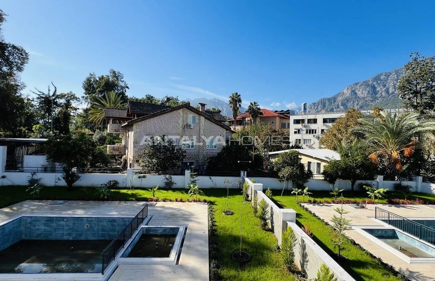 Detached Villa with a Private Pool in Kemer Center 2