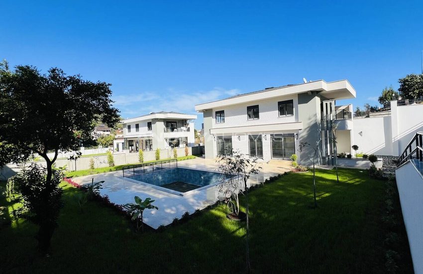 Detached Villa with a Private Pool in Kemer Center 6