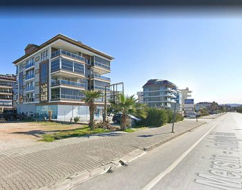 Spacious Beachfront Commercial Unit with Rental Guarantee in Alanya 2