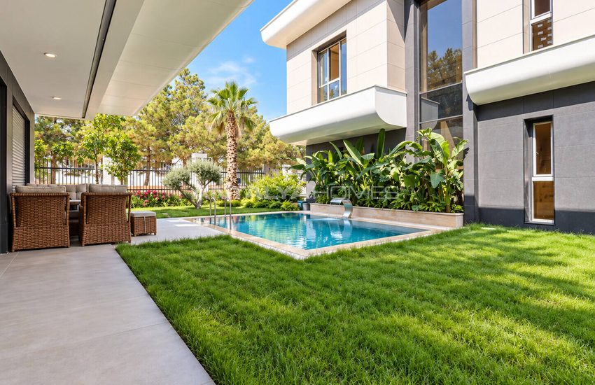 Detached Villas with Stylish Design in Antalya Muratpasa 8