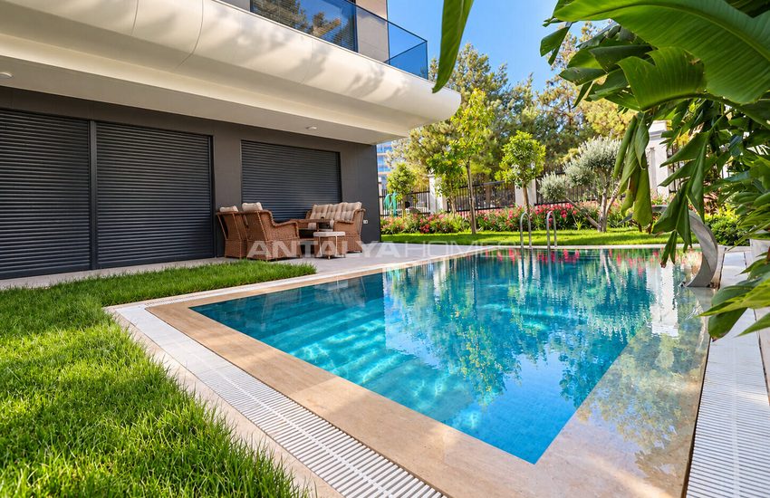 Detached Villas with Stylish Design in Antalya Muratpasa 6