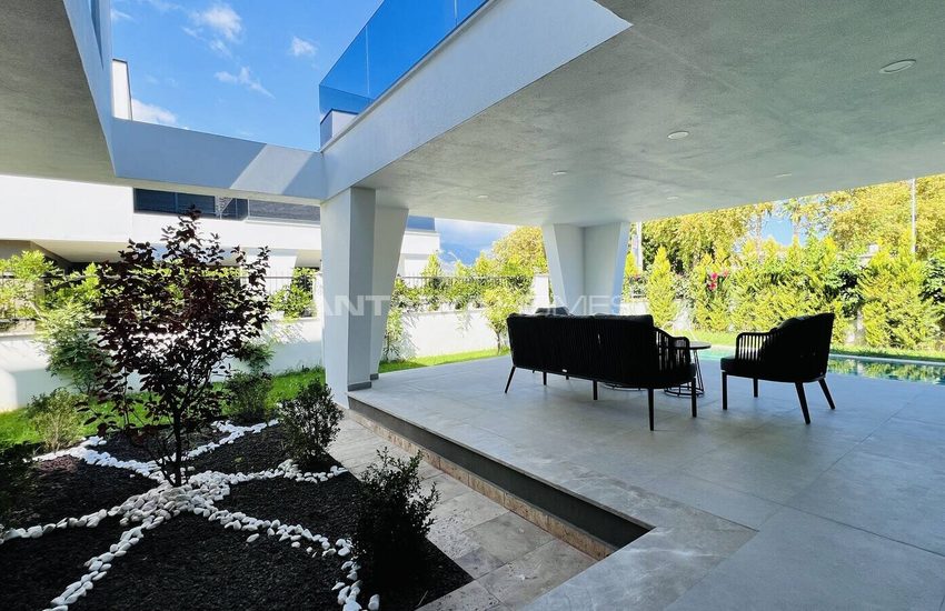 4-bedroom Detached Villa in Kemer Antalya 4