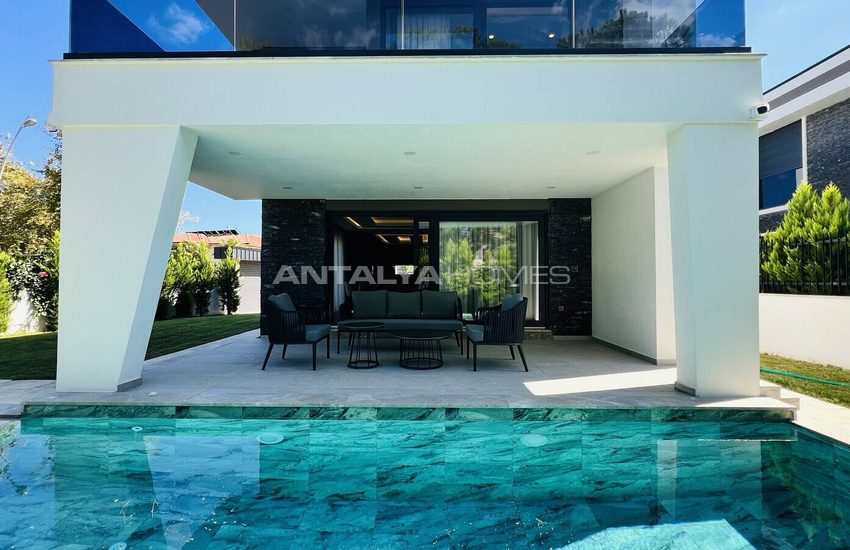 Haus Mit 3 Schlafzimmern In Der Nähe Des Meeres In Kemer 2