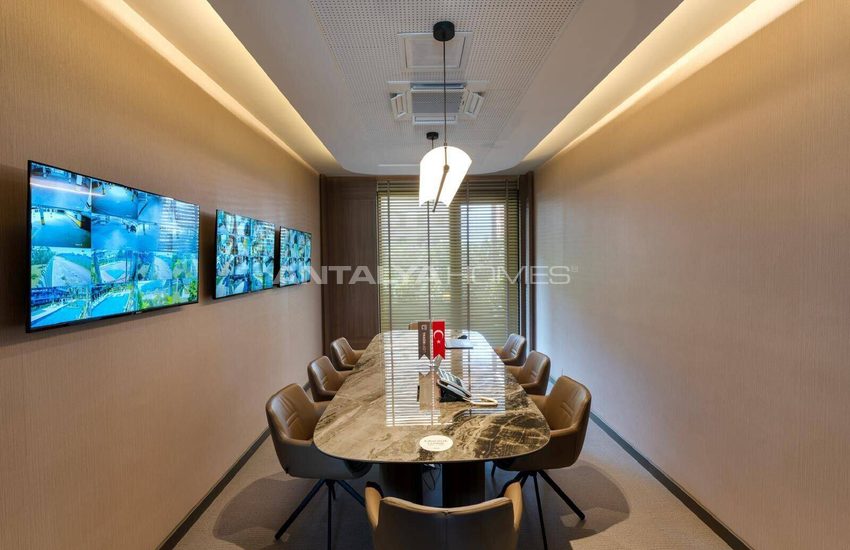 Apartments in a Five-star Concept Project in Konyaalti 32