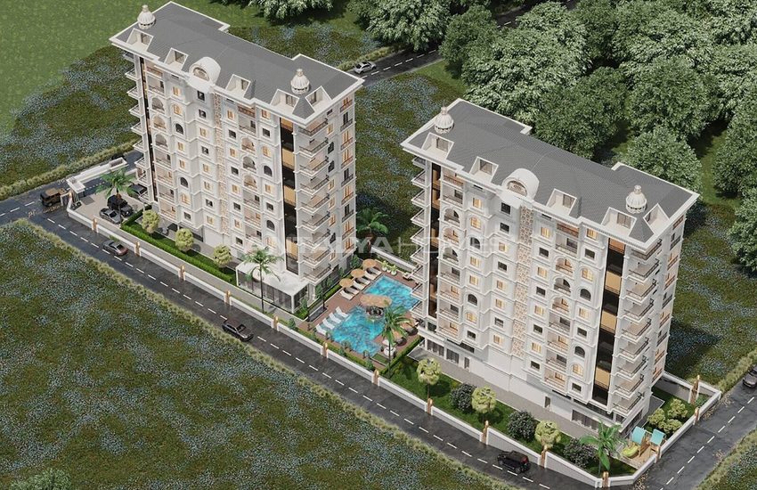 Properties in a Complex with Pool in Alanya Mahmutlar 1