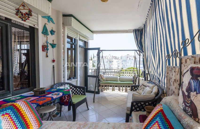Duplex Apartment Near the Beach in Antalya Muratpasa 8