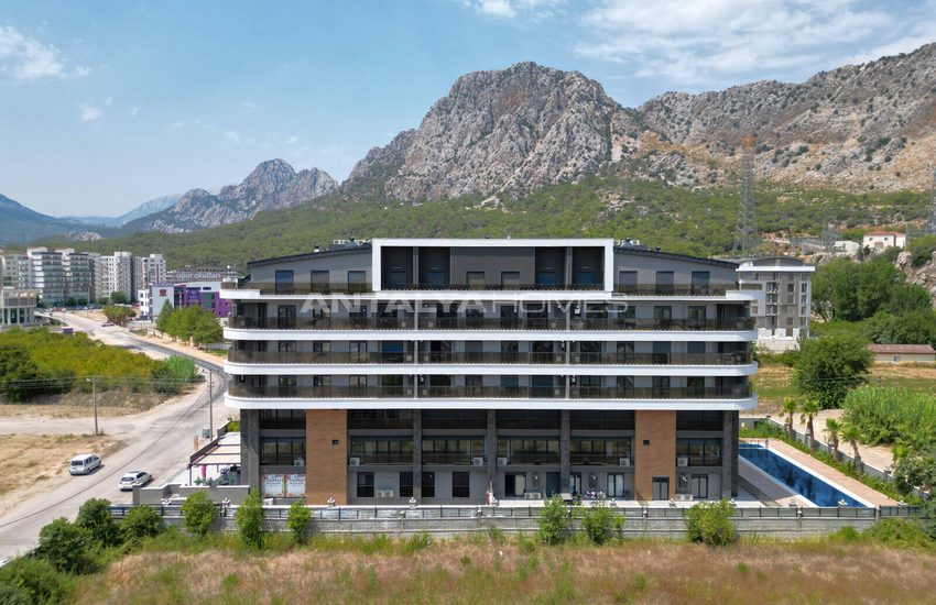 Antalya Konyaaltı'nda Hastaneye Yakın Vista Concept'te Daireler