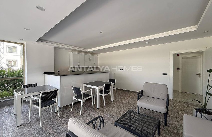 Ready-to-move Flat in a Complex with Pool in Alanya Avsallar 9