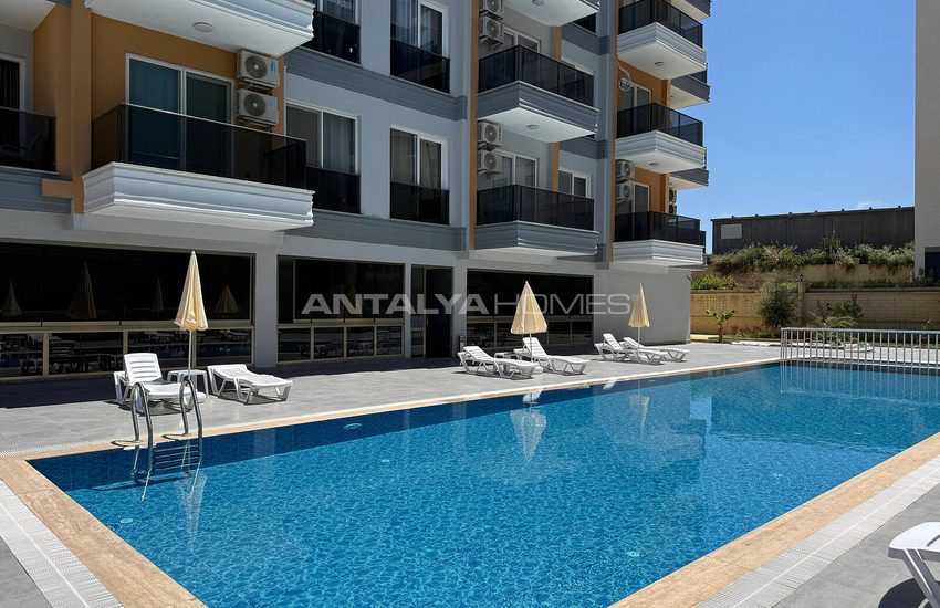 Ready-to-move Flat in a Complex with Pool in Alanya Avsallar 4