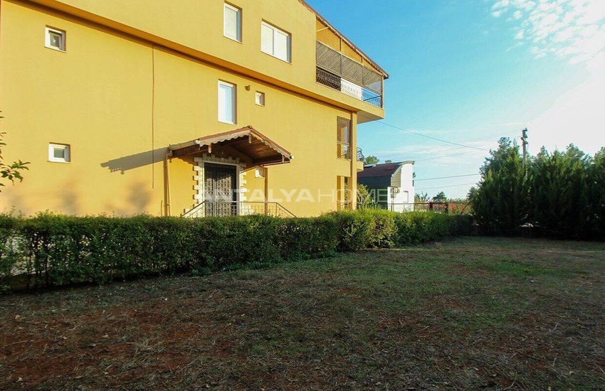 Immeuble Entier Avec Grand Terrain À Antalya Dosemealti 6