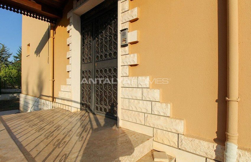 Immeuble Entier Avec Grand Terrain À Antalya Dosemealti 8