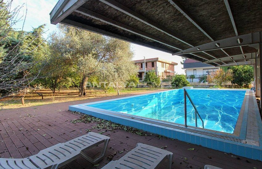 Immeuble Entier Avec Grand Terrain À Antalya Dosemealti 11