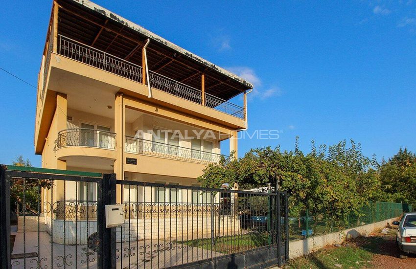 Immeuble Entier Avec Grand Terrain À Antalya Dosemealti 2