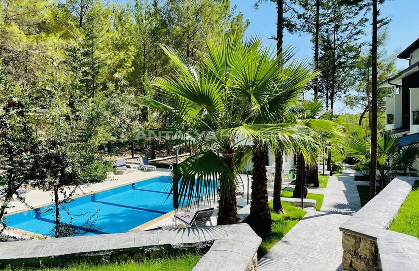 Maison Jumelée Dans Un Complexe Avec Piscine À Antalya Kemer 16