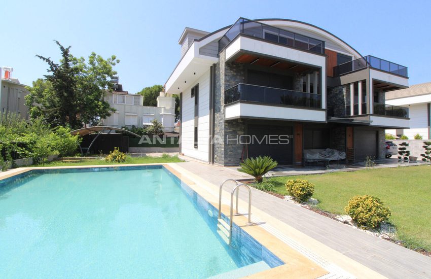 Antalya Serik'te Denize Yakın Havuzlu Müstakil Villa 4