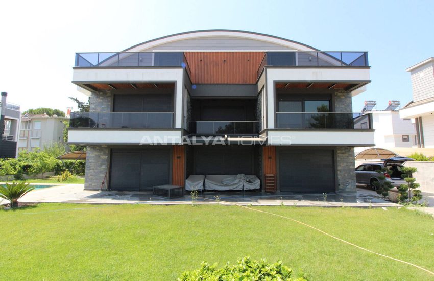 Antalya Serik'te Denize Yakın Havuzlu Müstakil Villa 5