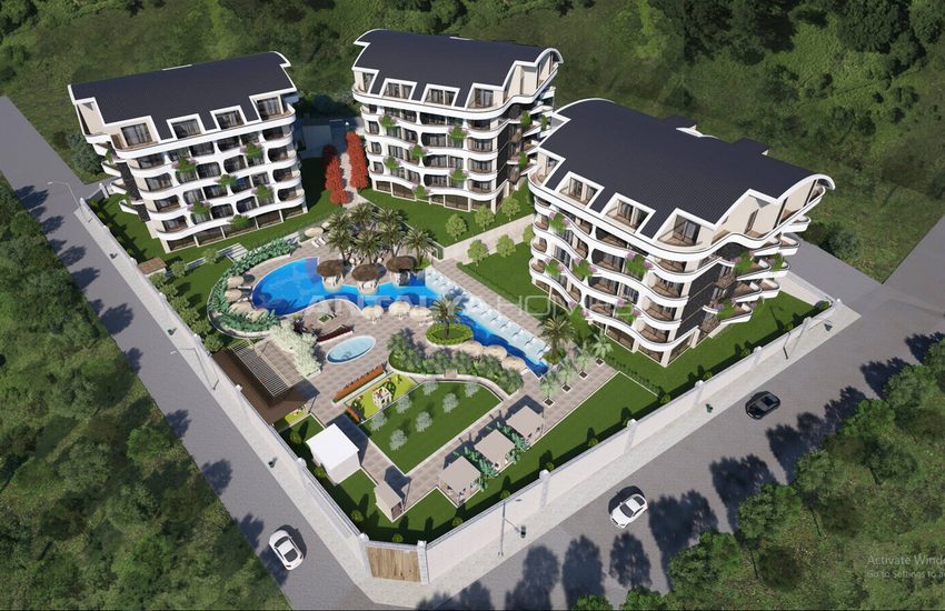 Alanya Oba'da Denize Yakın Sitede Doğa Manzaralı Şık Daireler