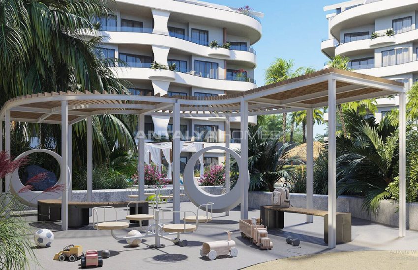 Alanya Oba'da Denize Yakın Sitede Doğa Manzaralı Şık Daireler 14
