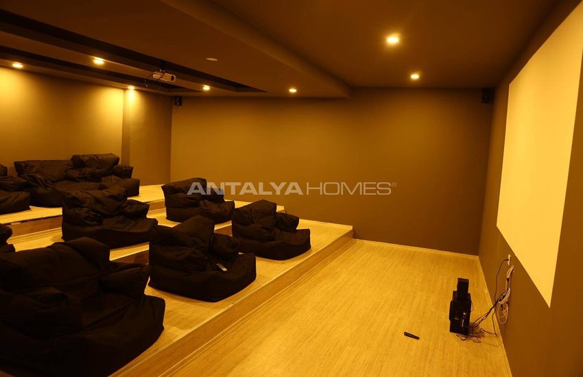 Alanya Avsallar'da Havuzlu Sitede Deniz Manzaralı Eşyalı Daire 18