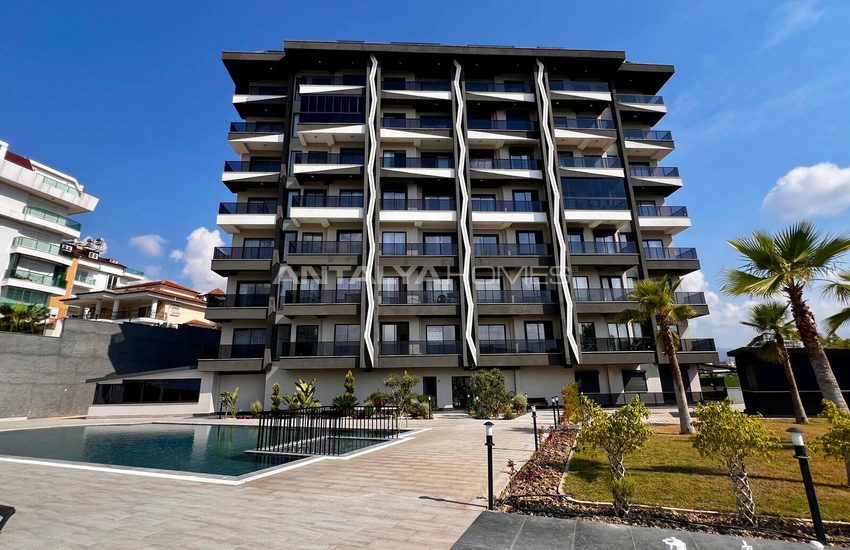 Alanya Avsallar'da Havuzlu Sitede Deniz Manzaralı Eşyalı Daire 2
