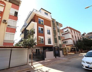 Antalya Kepez'de Tramvay Durağına Yakın Şık Daireler 3