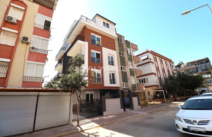 Antalya Kepez'de Tramvay Durağına Yakın Şık Daireler 2