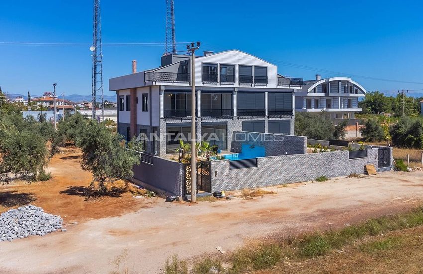 Möbliertes Triplex-haus Mit Naturblick In Döşemealtı Antalya 1